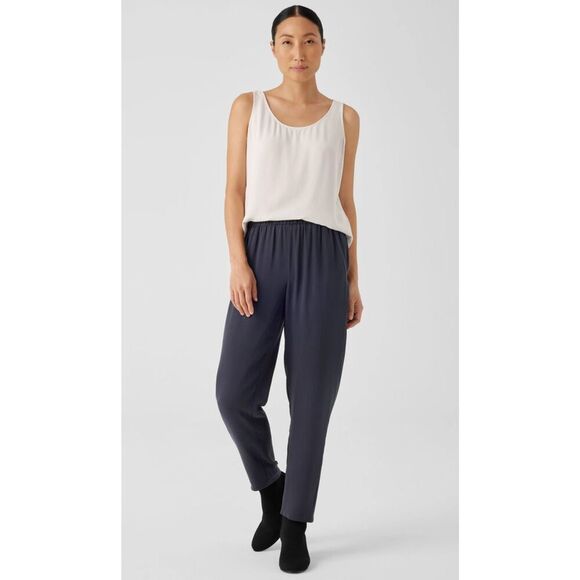 Eileen Fisher size M Silk Georgette Crepe Tapered Pants - 100% - Picture 1 of 10